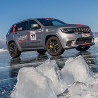Jeep Grand Cherokee Trackhawk impone un nuevo récord de velocidad en nieve 