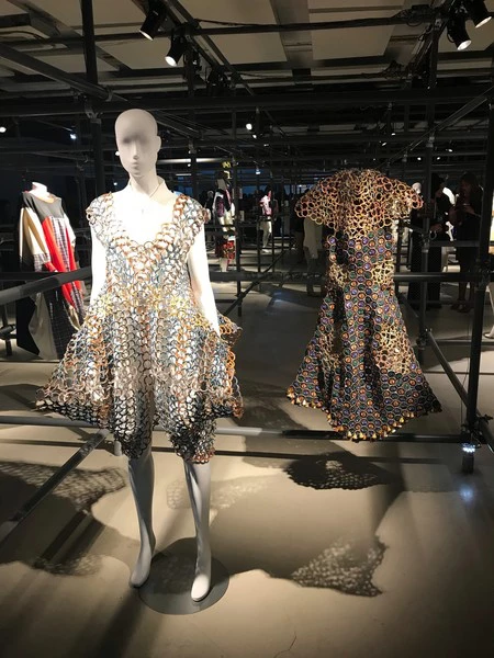 BIAAF entrega los premios del VI Certamen Bianual para diseñadores emergentes de moda con récord de participantes