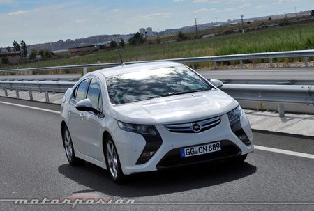 Opel Ampera