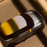 El MINI Electric se deja 'ver' antes de su estreno mundial y BMW abre pedidos anticipados, pero no en España