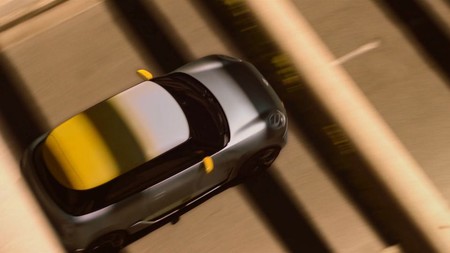 El MINI Electric se deja 'ver' antes de su estreno mundial y BMW abre pedidos anticipados, pero no en España
