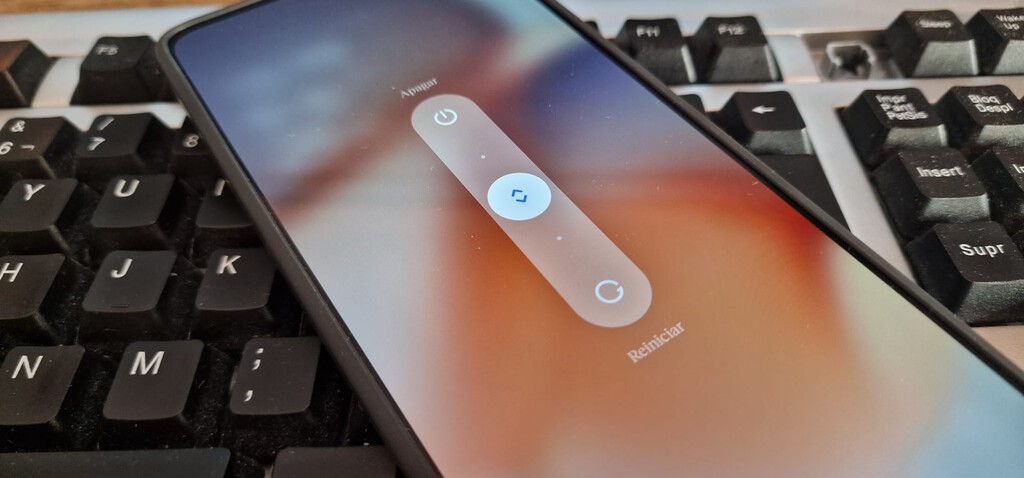 Si la IA Gemini te está tocando las narices para poder apagar bien tu móvil Xiaomi, prueba este método