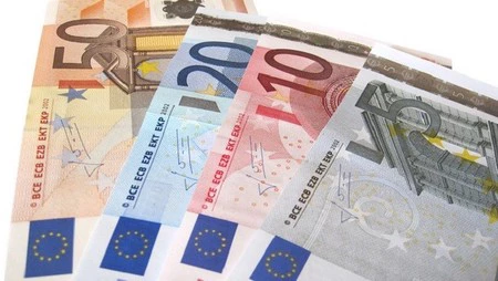 El IRPF bajará primero para las rentas más bajas 