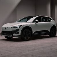 El nuevo Volvo EX60 quiere acabar con dos grandes problemas de los autos eléctricos: ansiedad por autonomía e integración de IA 