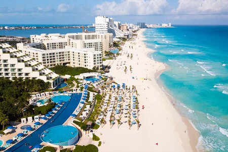 Cancun About Weather 1