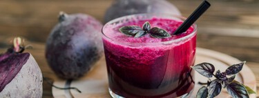 Cómo hacer un potente batido preentreno con remolacha: receta para aumentar el rendimiento físico aprobada por científicos