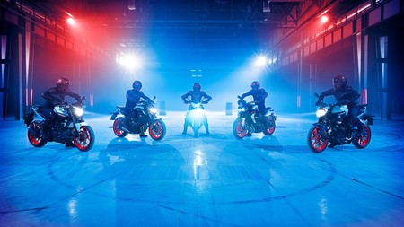 La gama MT de Yamaha se pasa al Ice Fluo: hielo fluorescente para las naked de Iwata