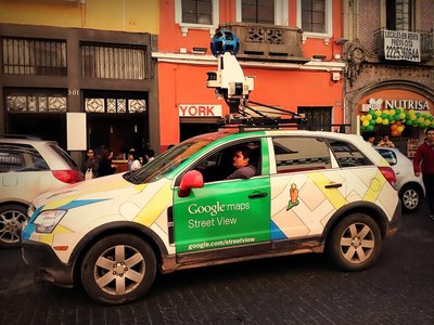 Street View adivina de qué pie cojeas según tu modelo de coche