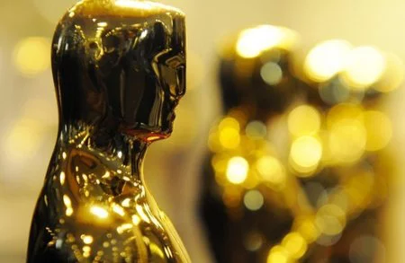 Prepara la celebración de los Oscars con una decoración de cine