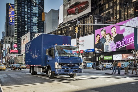 Daimler golpea primero con el camión 100% eléctrico: el Fuso eCanter ya está trabajando en Nueva York