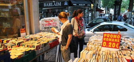Aux armas! La guerra de los libreros franceses contra el premio a una novela vendida por Amazon 