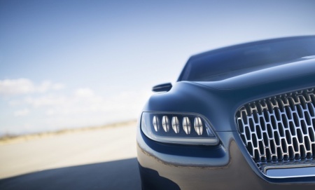 Lincoln Continental, renace una leyenda a manera de Bentley americano