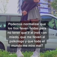 Miles de adolescentes se ponen falda en apoyo a un alumno al que castigaron por llevarla al instituto: la ropa no tiene género