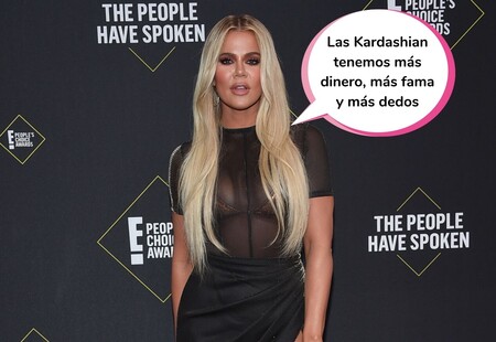 La foto con seis dedos en el pie de Khloé Kardashian que ha revolucionado Instagram (o lo que pasa cuando se te va la mano con el Photoshop)