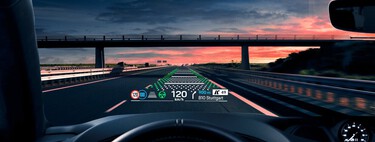 El coche barato ha muerto para salvarnos la vida. Europa está obligando a las marcas a hacer coches más seguros (y caros) 