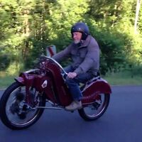 Hubo una marca de motos que quiso poner el motor en la rueda delantera. Fueron el gran rival de BMW, pero murieron de éxito 