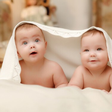 Nombres bonitos para parejas de niños gemelos y mellizos 