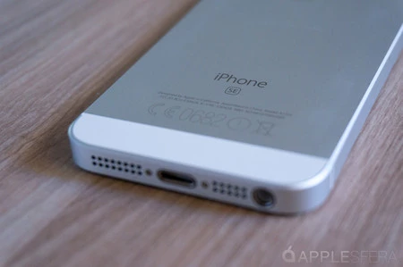 Apple の端末の価格は 399 ドルから 999 ドルの間です。