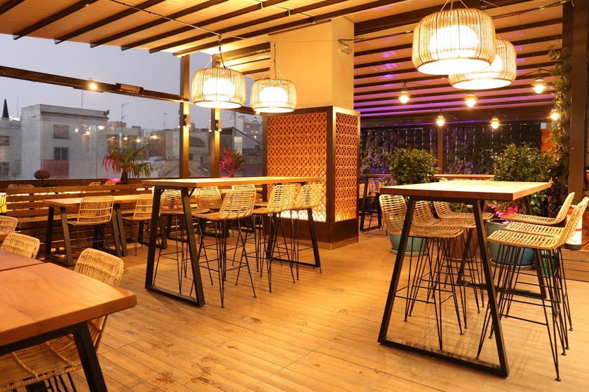 Nuevo sky rooftop para disfrutar del estilo colonial cerca del cielo de