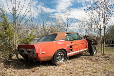 La amnésica historia de 'Little Red', un prototipo del Ford Shelby Mustang 1967 extraviado por 50 años