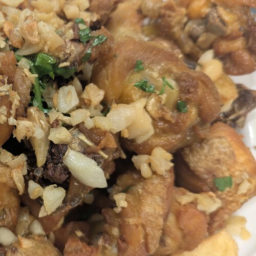 La sidrería que resiste a la turistificación desde 1959 a un paso de la catedral de Oviedo  