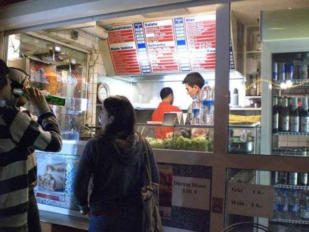 Algunas pautas a tener en cuenta a la hora de adquirir comida preparada en la calle