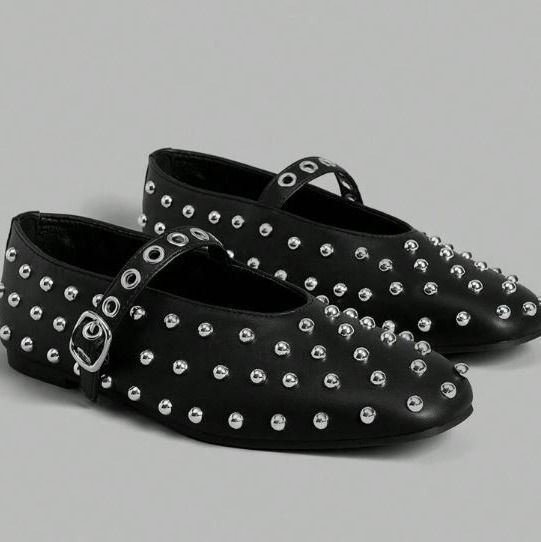 ONTRE Zapatos planos con tachuelas