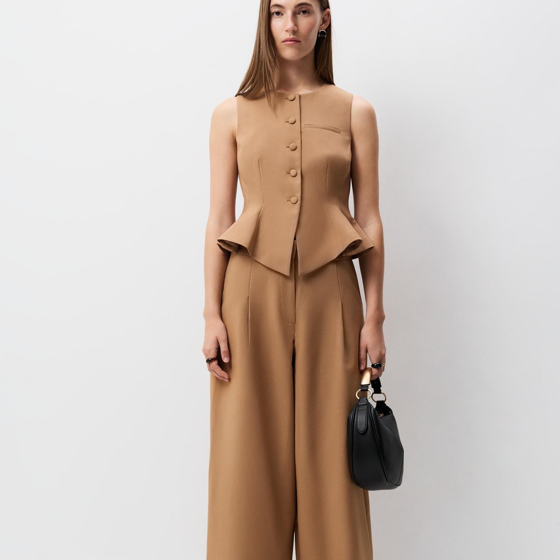 Conjunto de chaleco con peplum y pantalón de sastre Lefties