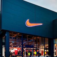 Arrancan las rebajas de enero en Nike: hasta un 50% de descuento en chaquetas, mallas y más para la vuelta al gimnasio 