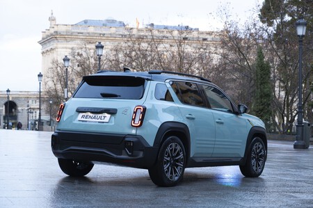 Renault 4 E-Tech 2026