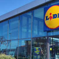 Hoy, 18 de septiembre, Lidl está liquidando este pack de accesorios para freidora de aire: lo vende por menos de ocho euros 