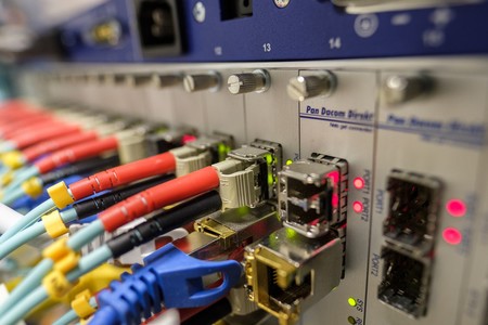 El tráfico de internet en España también ha empezado su 'desescalada': tras estabilizarse, comienza a bajar