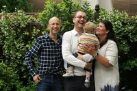 Myriam, madre de alquiler de un bebé catalán, explica por qué lo hizo