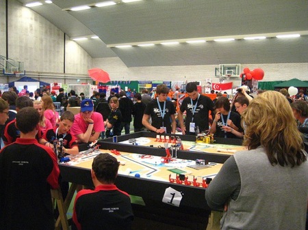 La Junior FIRST LEGO League es un desafío dirigido a los peques para promocionar el interés por la ciencia y la tecnología
