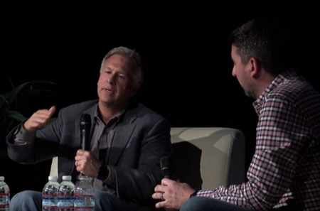Una Apple "atrevida": Phil Schiller habla sobre algunas decisiones delicadas con John Gruber