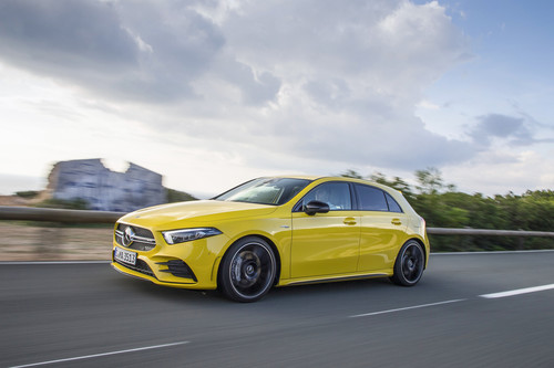 Probamos el Mercedes-AMG A 35, un compacto de 306 CV que puede jugar en la liga de los mayores