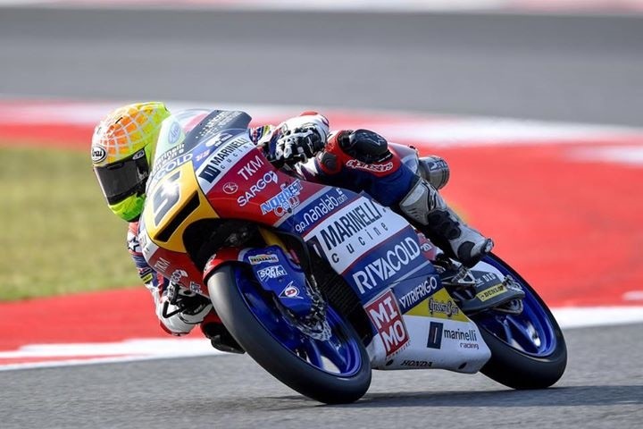 ¡Inmenso Romano Fenati! Gana en Misano dando una lección de 28 segundos bajo la lluvia