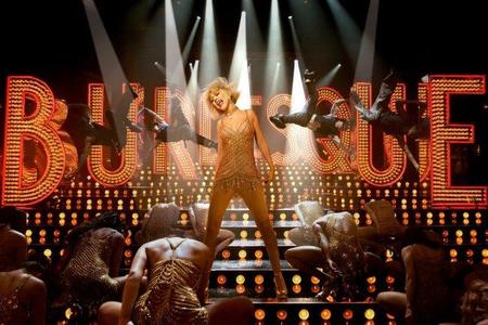¡Ya tenemos entre nosotros el trailer de 'Burlesque', la peli de Christina Aguilera!