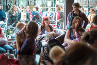 Las madres lactantes se reúnen hoy en las tiendas Primark de toda España (y yo aplaudo su método)