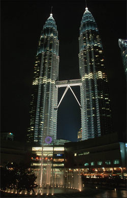 Singapur 2008, ¿primera carrera nocturna?