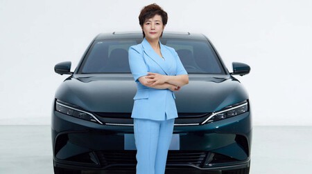 Byd 8