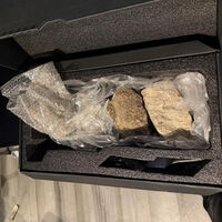 "Recibí piedras en lugar de una RTX 5080". Compró una GPU por 1.000 euros y acabó tirando el dinero a la basura 