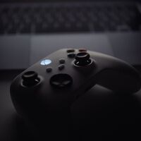 El mando para PC con más comentarios en Amazon es este de Xbox Series X|S: 100.000 usuarios dan fe de lo bueno que es