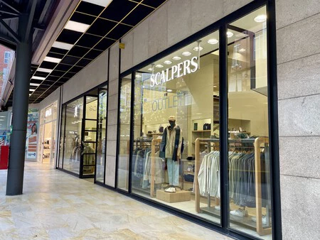 Scalpers