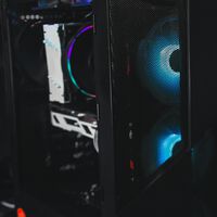 De comprarme un PC gaming ahora mismo, no sería muy distinto a este con RTX 5060 Ti, 32 GB de RAM y descuentazo 