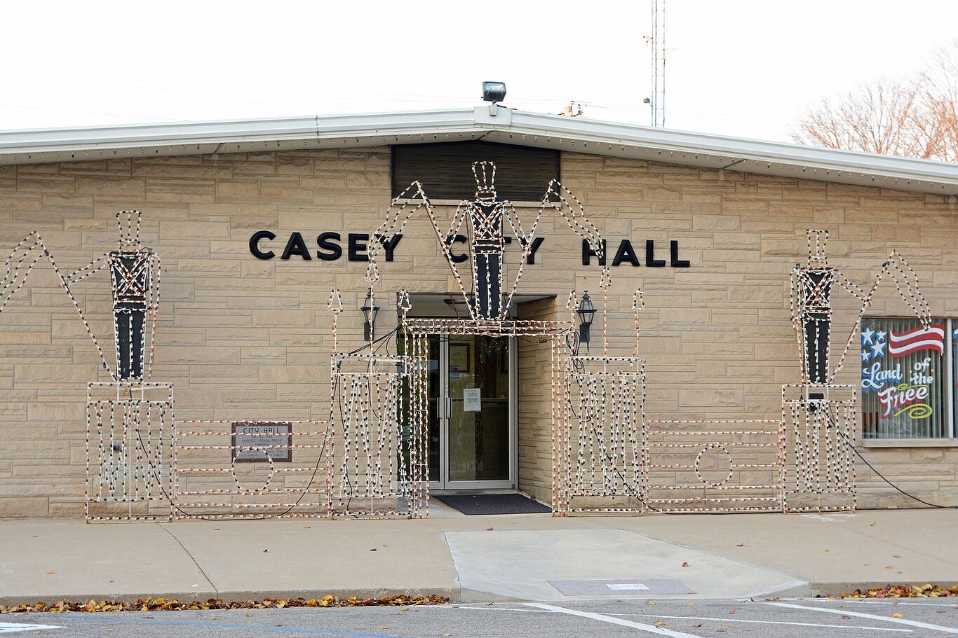 Casey, el pueblo pequeño aficionado por coleccionar las cosas más grandes del mundo