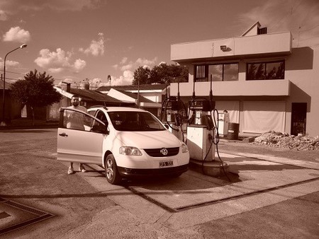 Existen diferencias de hasta el 20% en el precio de los carburantes entre CCAA