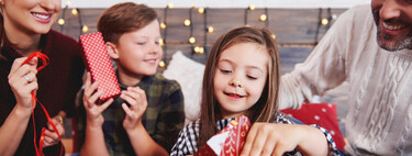 Navidades en crisis: antes de comprar un regalo a un niño pregúntale a los padres qué necesitan 
