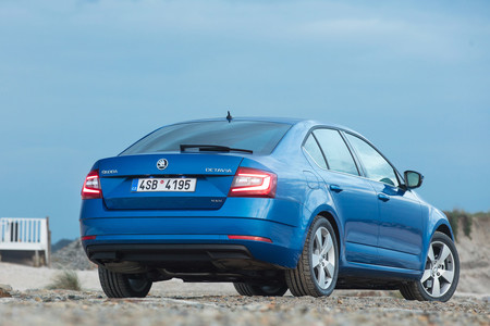 Škoda Octavia 2017 prueba contacto
