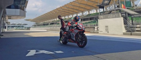 Max Biaggi Sepang Test Sbk 2015